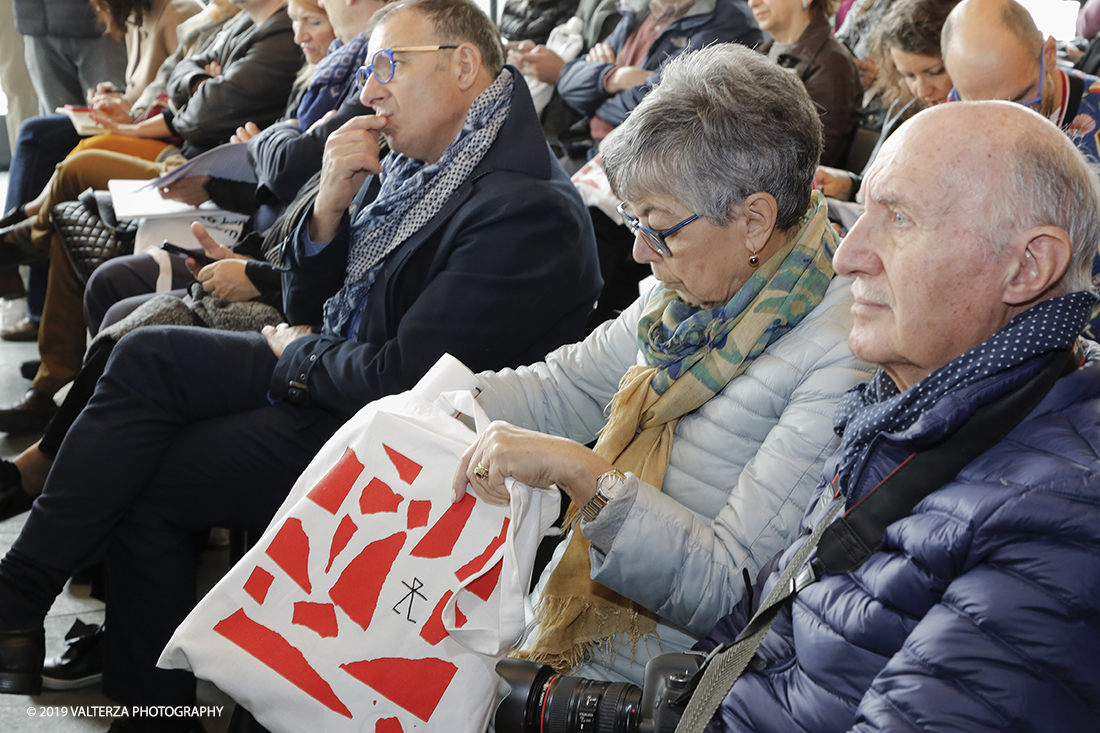 _X9B7505 copia.jpg - 13/04/2019. Torino. Apertura , nell'ex Palazzo Fuksas, del Mercato Centrale nel quartiere di Porta Palazzo, da un'idea di Umberto Montano impprenditore della ristorazione. Nella foto un momento della presentazione di apertura del Mercato Centrale